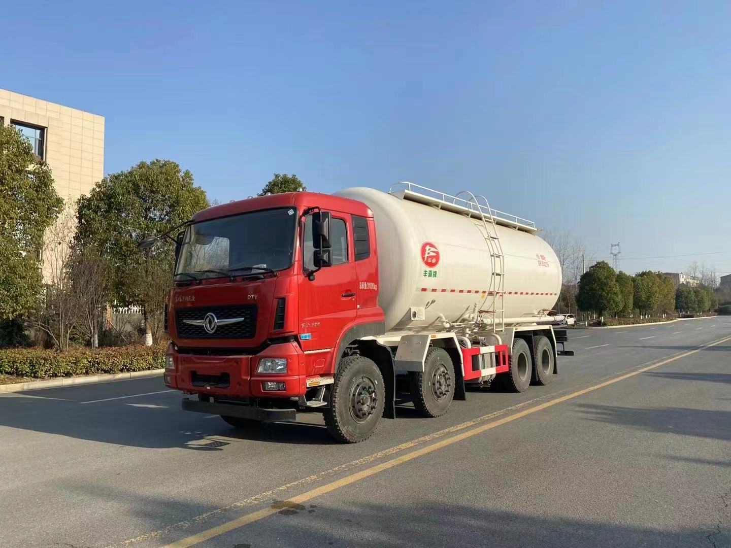 ����ר�׸ɻ�ɰ�����䳵��28����